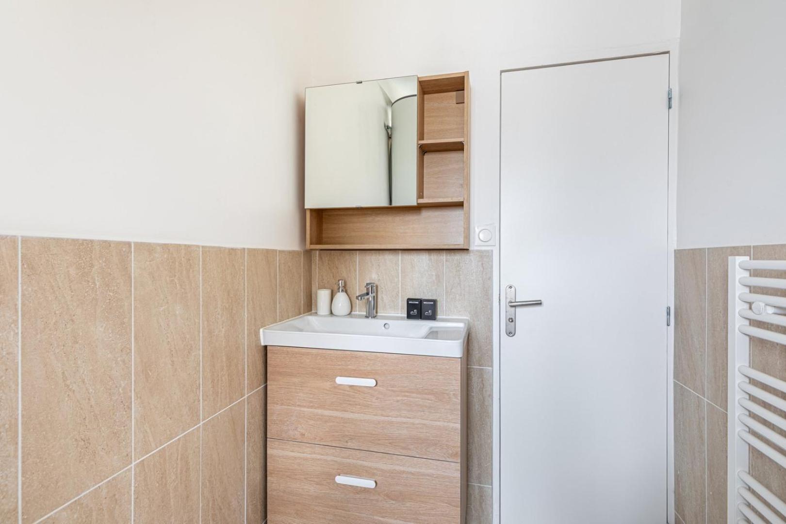 Guestready - Comfortable Nest In La Chapelle Parijs
